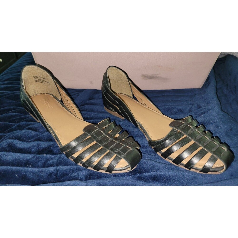 Crevo Women’s Sidney CW1119-001 Slip On Flat Leather Sandals- Black  Size 6.5 SB